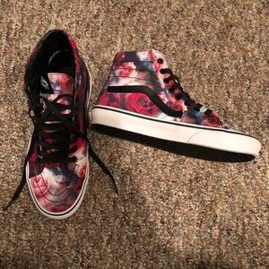 Galaxy Rose Sk8 Hi’s.